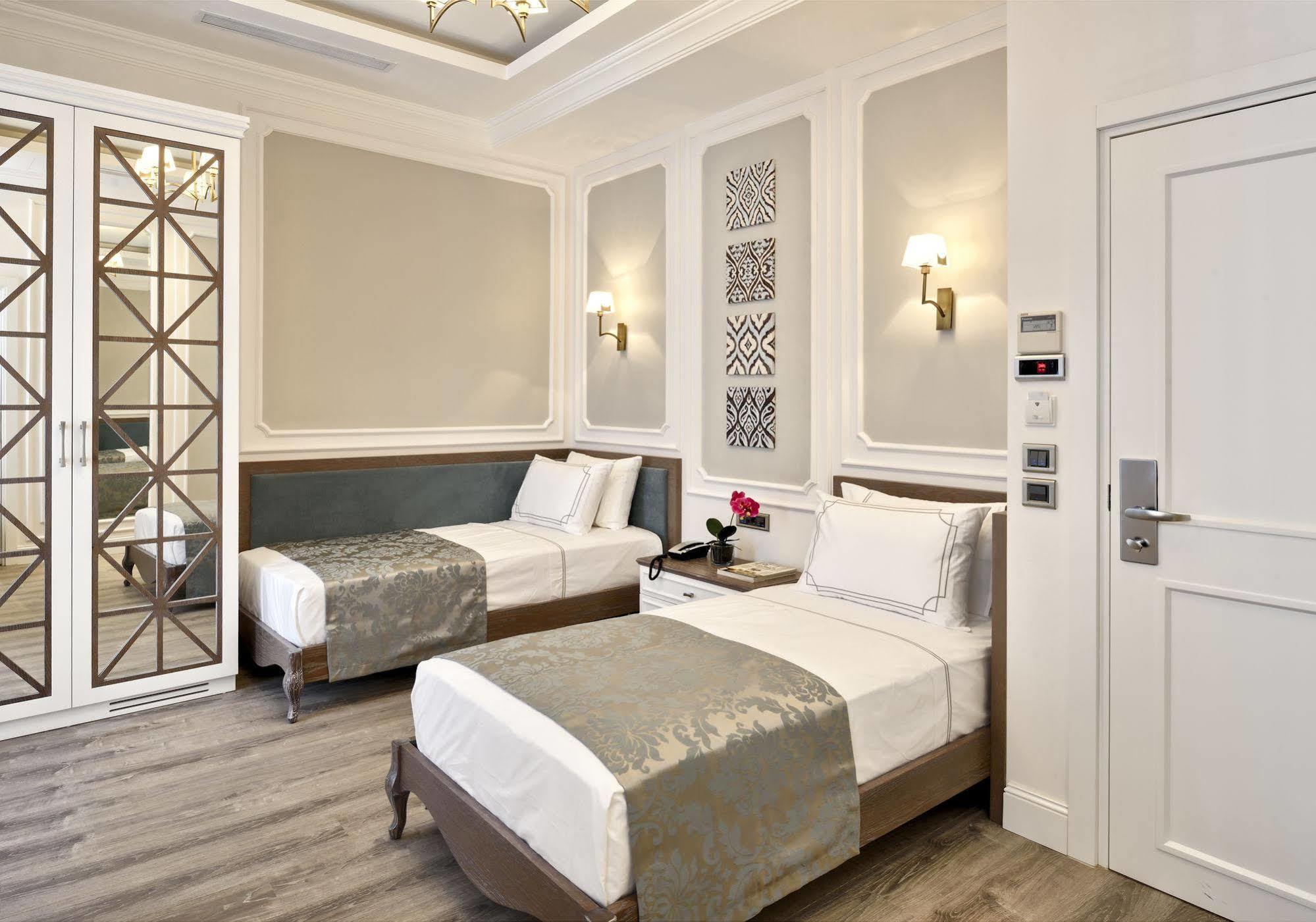 איסטמבול Mirrors Hotel מראה חיצוני תמונה